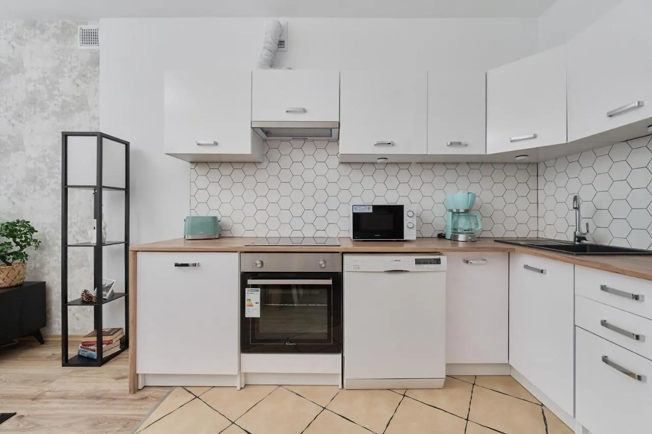 Family Apartment Kamienna With Balcony 1,5 Km To Wroclavia By Noclegi Renters Wroclaw